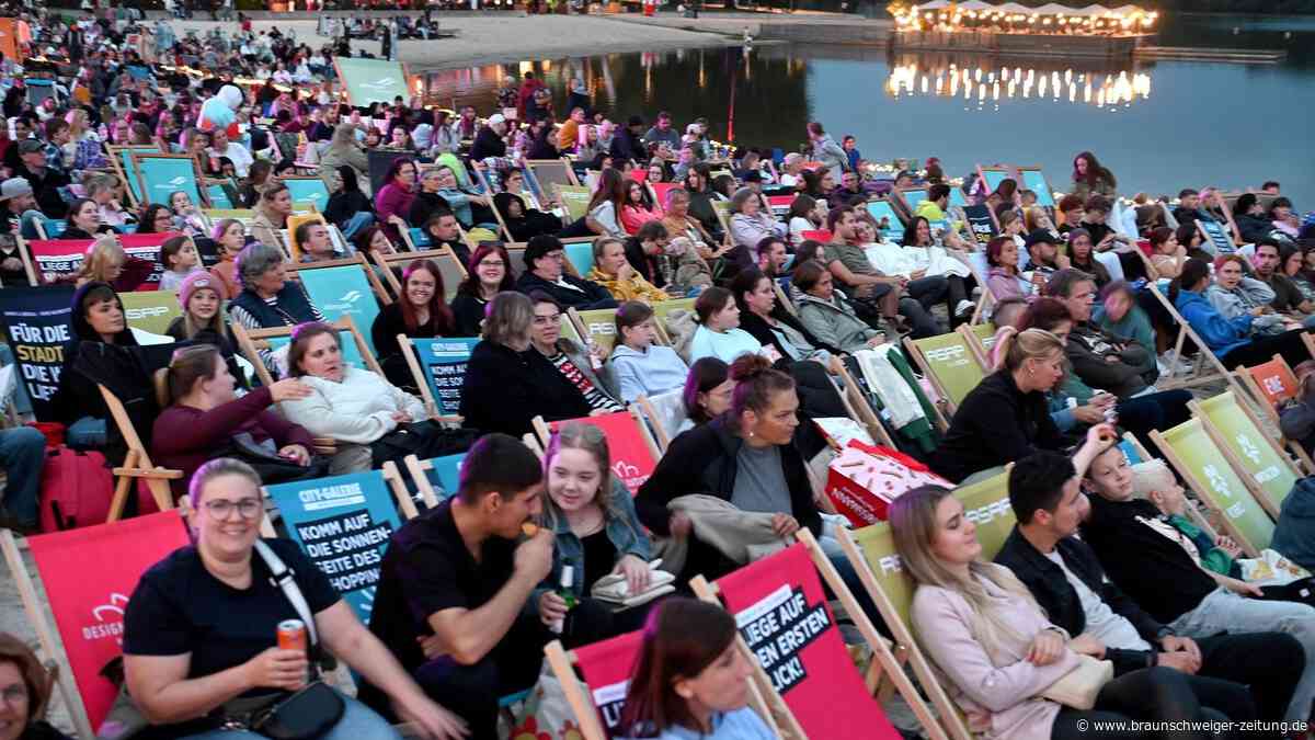 Open-Air-Kino am Allersee: Wolfsburger Sommerevent geht in die letzte Runde