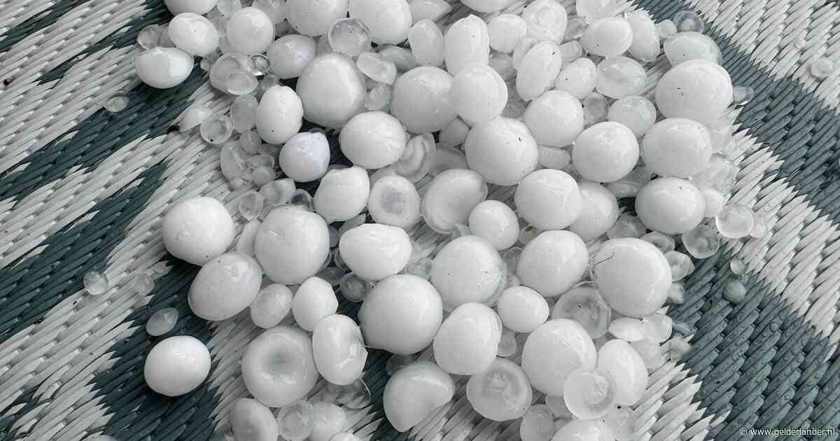 Tientallen gewonden en zeker 10.000 auto’s beschadigd door noodweer in Noord-Italië