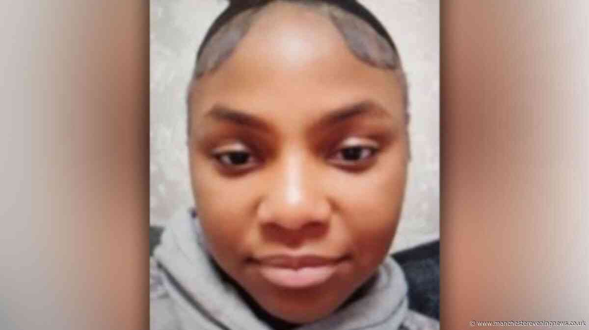 Urgent police appeal to find missing girl, 15, last seen in Piccadilly Gardens