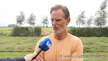 Ronald de Boer kijkt uit naar Feyenoord tegen FC Barcelona: 'Dat wordt geweldig'