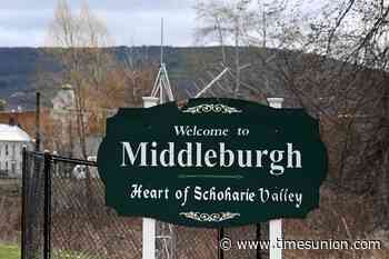 1 killed in Middleburgh crash on NY-30