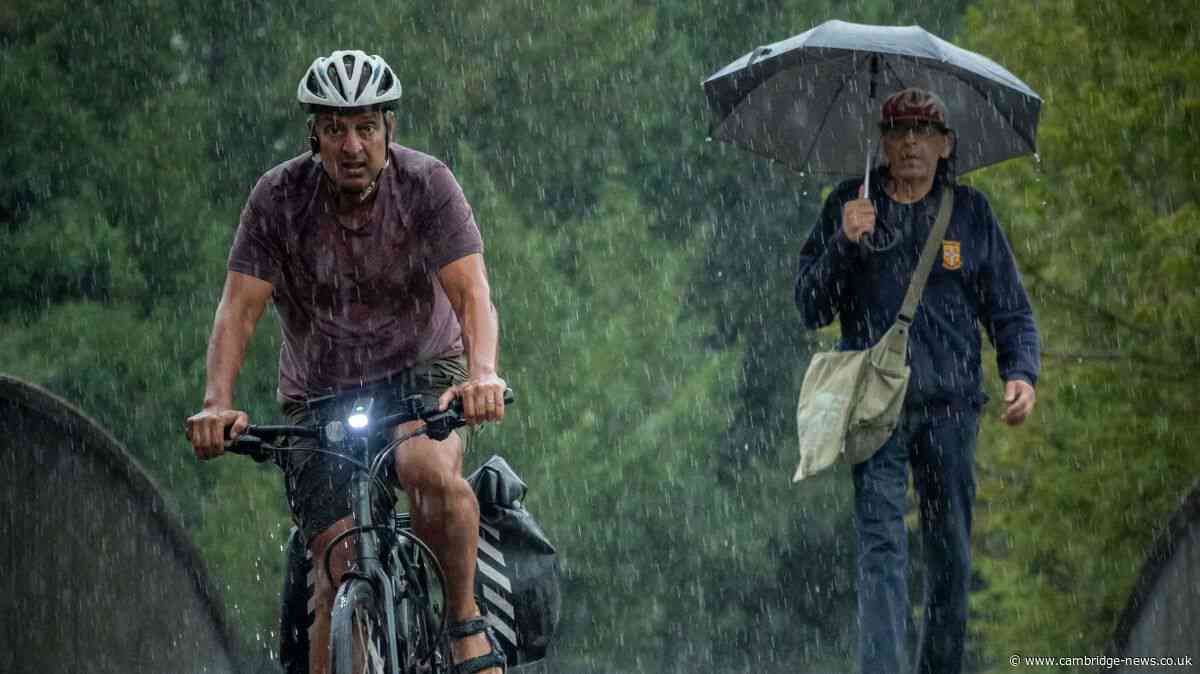 ‘Heavy thundery showers’ could hit Cambs as fresh weather warning issued