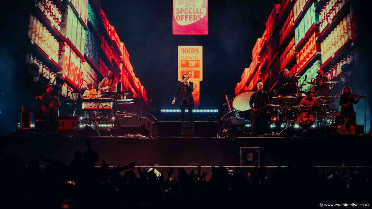 Pulp and much of Yorkshire descend on Manchester for special night capped by surprise guests