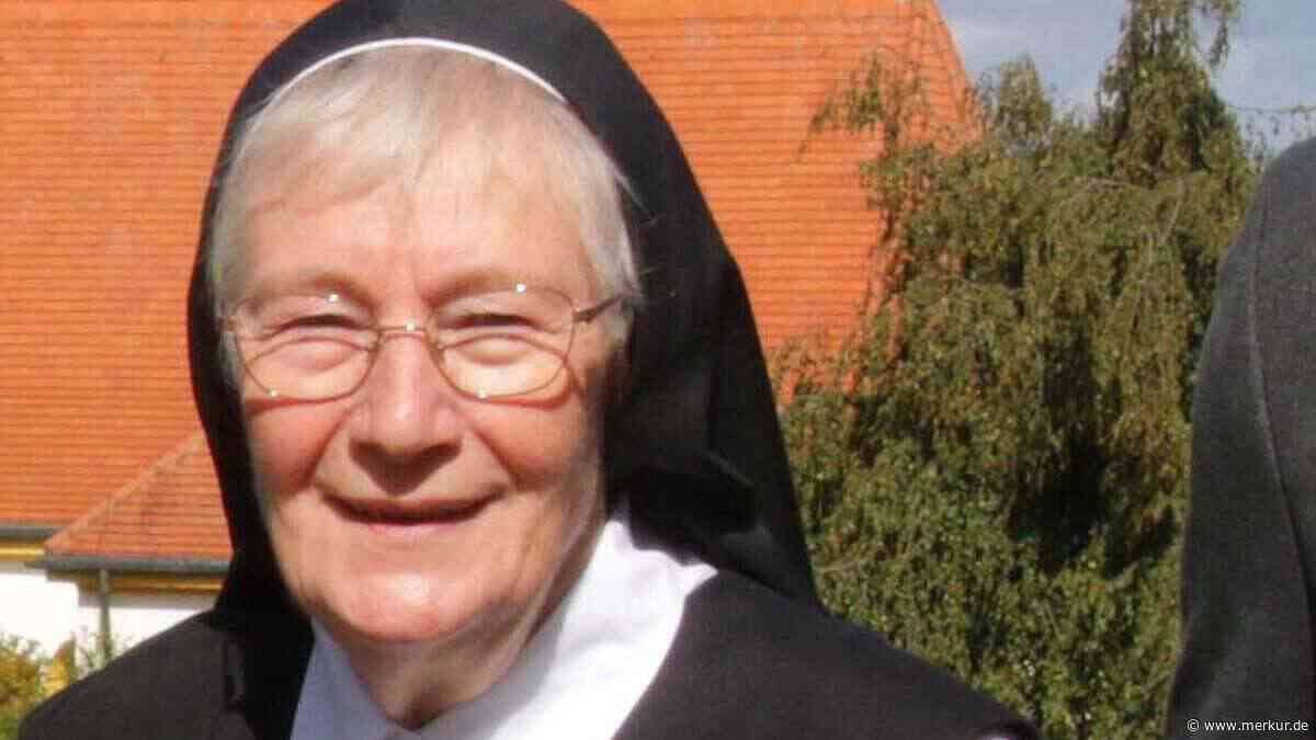 Ehrenbürgerin Schwester Irmengard mit 82 Jahren gestorben