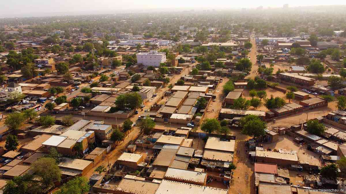 Offenbar Putschversuch gegen Militärjunta in Niger - Schüsse in Niamey