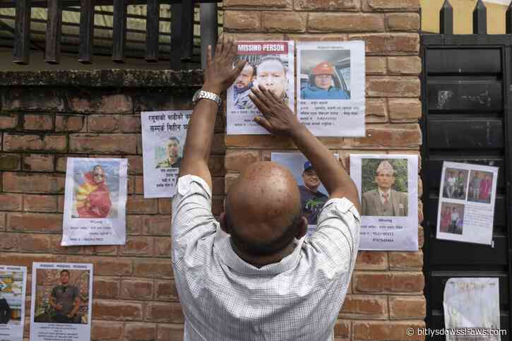 Falta de espacio en las morgues obligó a Nepal a enterrar víctimas no identificadas tras devastadora riada