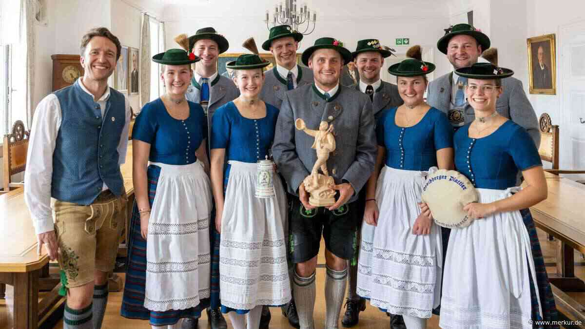 Historischer Sieg für D’Rohnbergler Parsberg: Plattler tragen sich ins Ehrenbuch ein