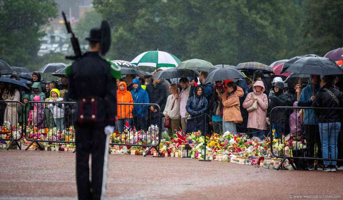 Norway enters a new royal era as tens of thousands mourn King Harald V in Oslo