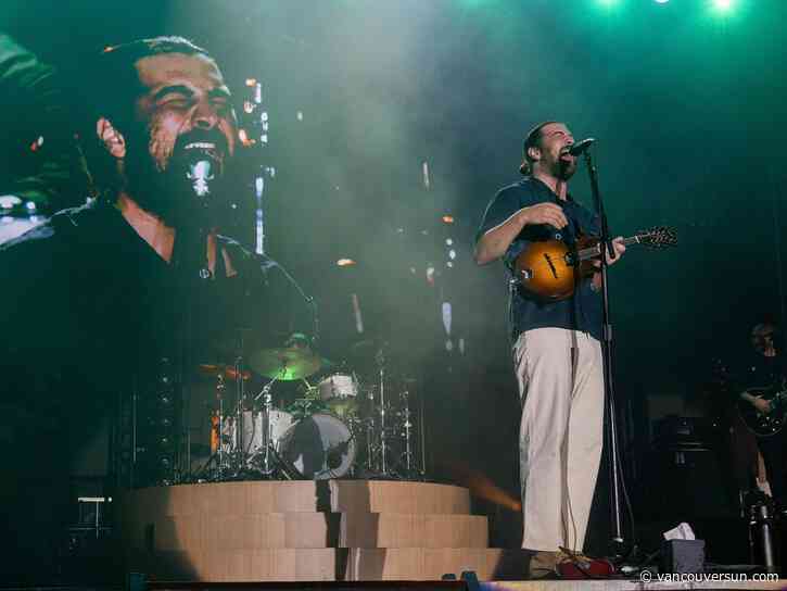 Concert Review: Noah Kahan brings The Great Divide Tour to Vancouver