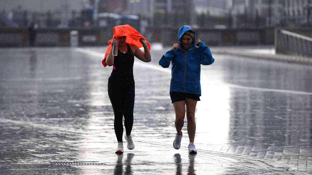 Met Office says 'risk of thunder' for Liverpool as autumn approaches