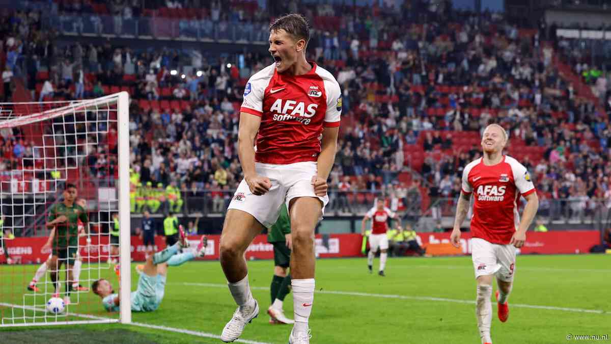 Koploper AZ leeft zich uit tegen Go Ahead en blijft foutloos in Eredivisie