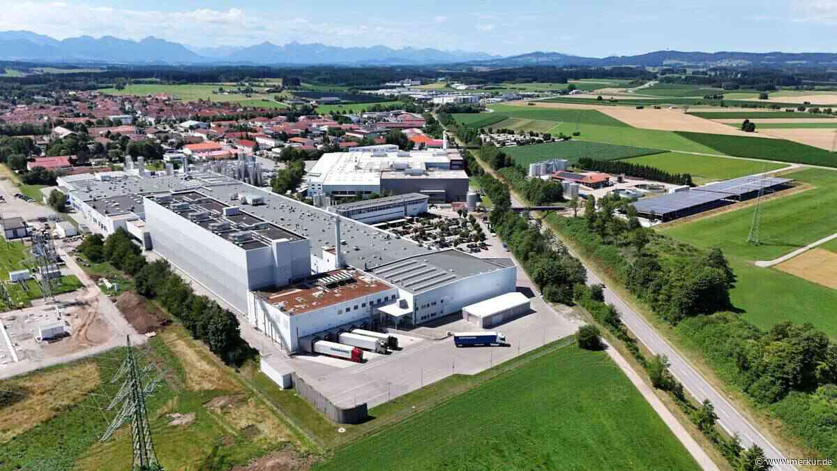Bei Hochland rollen die Bagger an: Fußgängerbrücke über B17 geplant – Straße muss gesperrt werden