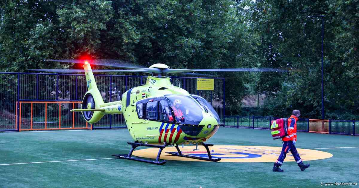 Fietser ernstig gewond bij botsing met auto in Oss, bestuurder rijdt door