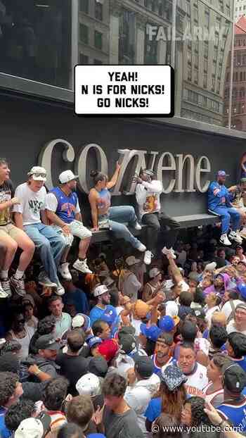 Just moved to NYC huge Knicks fan #fail #tourist #accident #shorts #knicks