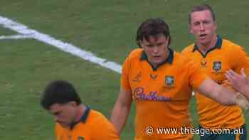 Hooper try proves decisive for Wallabies