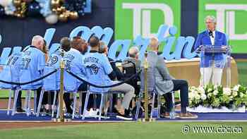 Buck Martinez inducted into Blue Jays' new Hall of Excellence at Rogers Centre