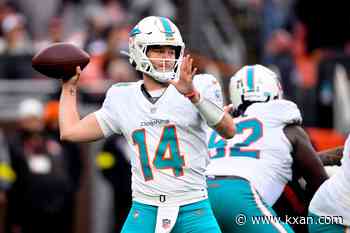 Quinn Ewers traded to Jaguars, Dolphins receive 2028 draft pick