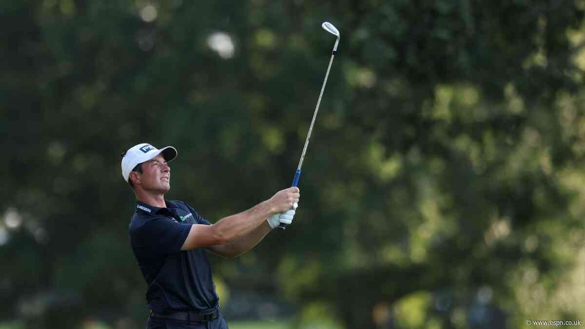 Hovland pulls ahead, up 1 in Tour Championship