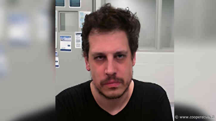 Influencer ultraderechista que pedía a gritos las expulsiones masivas fue deportado de EE.UU.