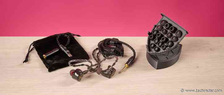 Noble’s Vanguard audiophile wired earbuds deliver a tightly arranged wall of sound that hits like an advancing army, but there’s one gap in their armor
