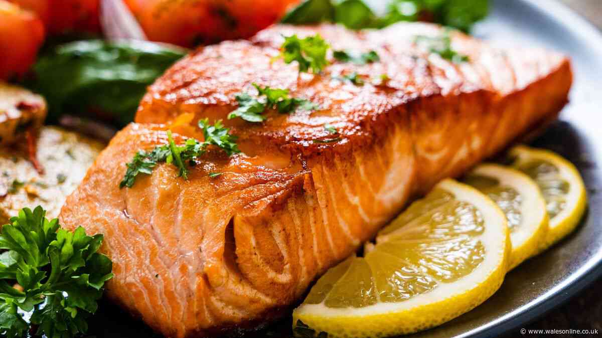Salmon will be tastier and juicier if you coat the fish in 1 simple ingredient cook loves