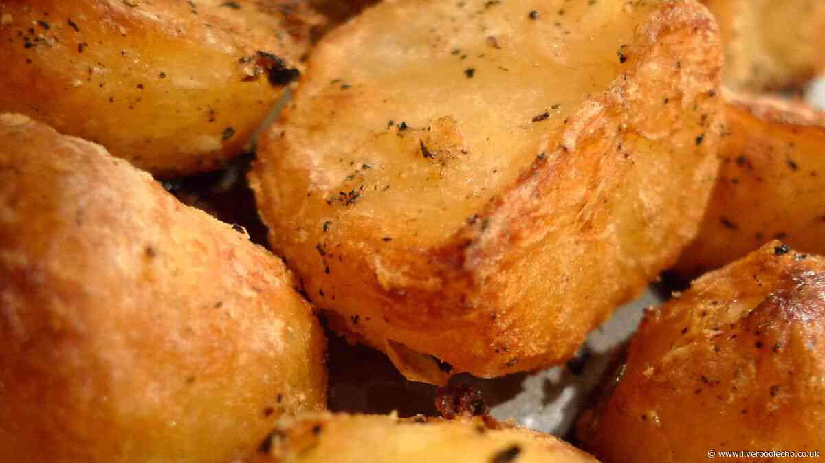Roast potatoes will be crunchier and tastier if boiled with 1 ‘game-changing’ ingredient