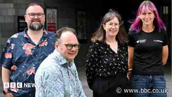 Youngster science outreach scheme wins top award