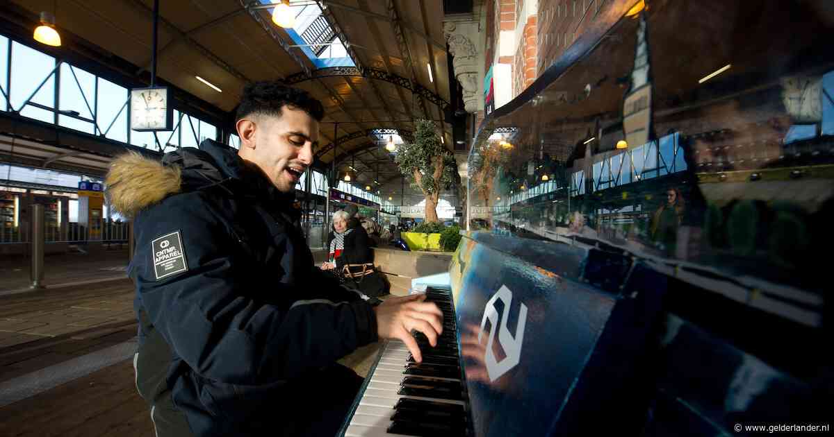Huh, waar is dat gepingel in de stationshal nou? Piano op Nijmegen CS is voorlopig foetsie en wel hierom