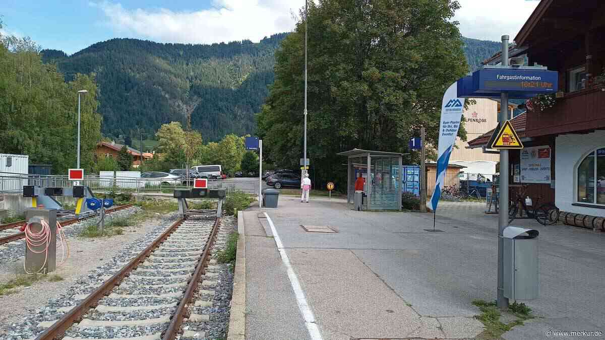 Personalhaus am Bahnhof genehmigt: 39 Wohnungen in 18 Meter Abstand zum Gleis