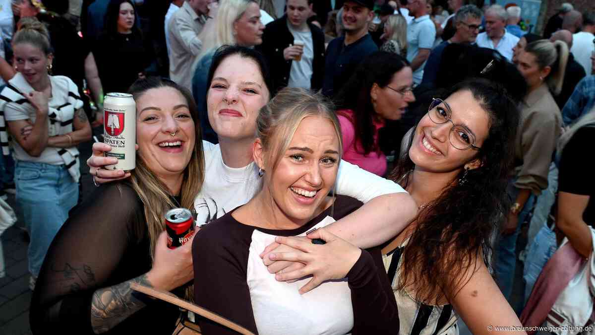 48. Altstadtfest in Fallersleben: 115 fröhliche Bilder von der großen Sommer-Party