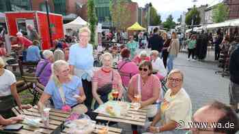 Einkaufsevent mit besonderem Charme – 70 Stände locken zum Abendmarkt