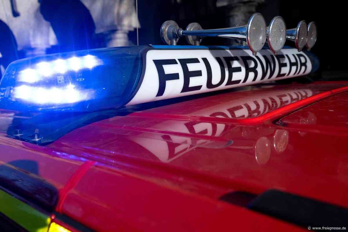 Scheunenbrand im Limbacher Ortsteil Bräunsdorf: Anwohner löschen selbst