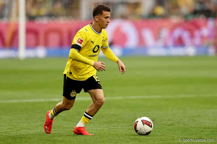 Borussia Dortmund’s Konstantinos Karetsas impressed with Signal Iduna Park atmosphere on his Bundesliga debut 