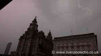 13-hour weather warning issued for Merseyside as thunderstorms to hit