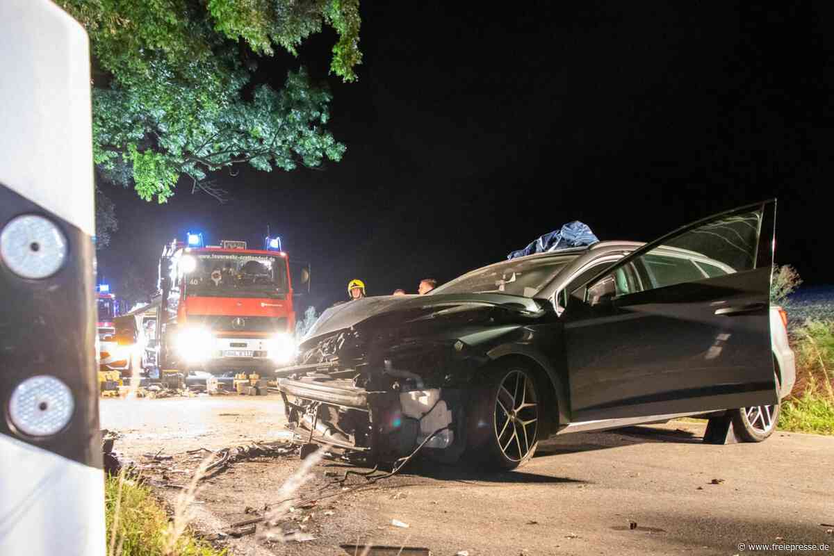 Unfall bei Crottendorf: Fahrer weicht Fuchs aus – zwei Schwerverletzte
