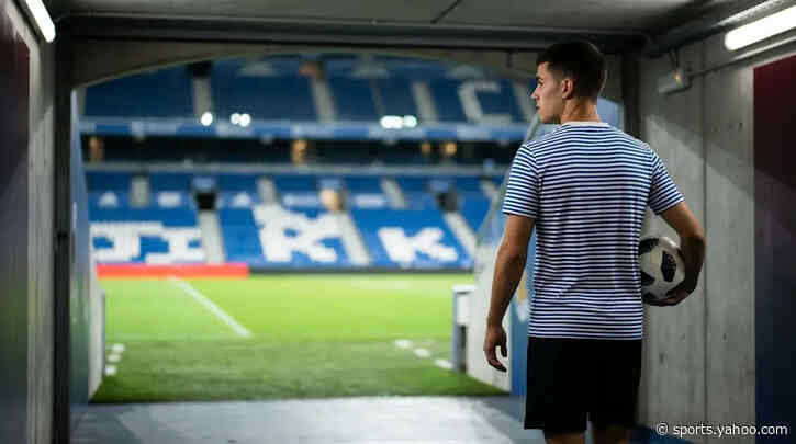 Héctor Fort leaves Barcelona to seek regular football at Sociedad