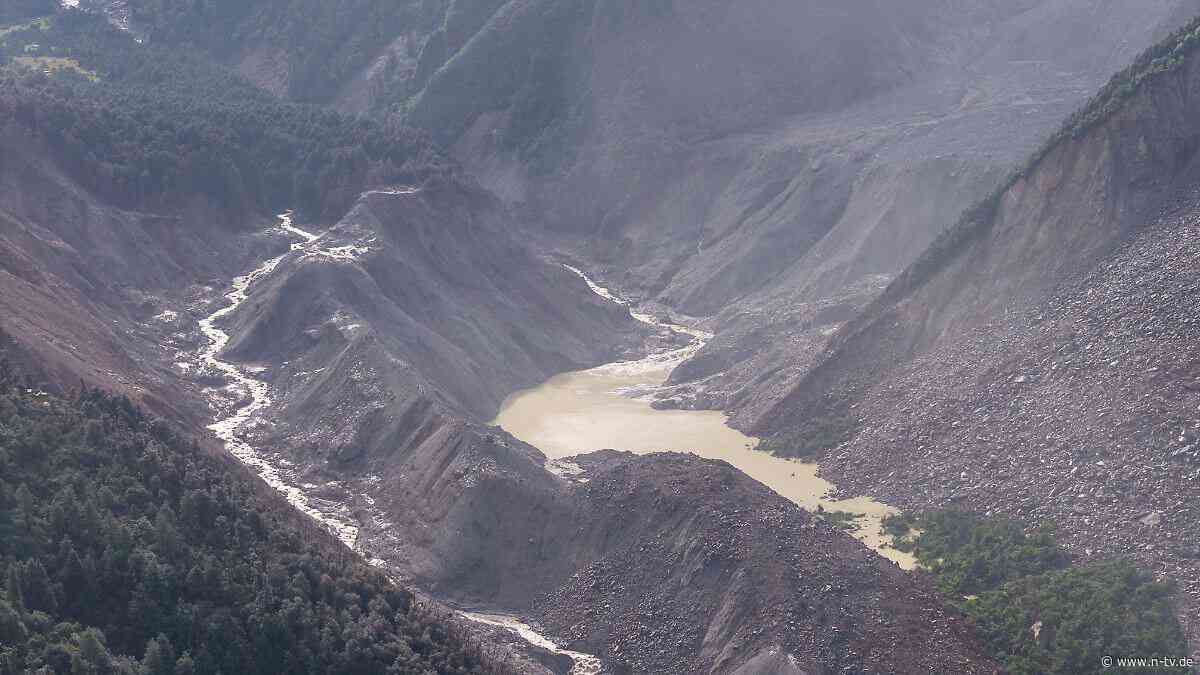 Überwachung per Drohne: Behörden in China beobachten neuen Stausee im Katastrophengebiet
