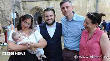 Hospital heroes reunited with baby born in car park