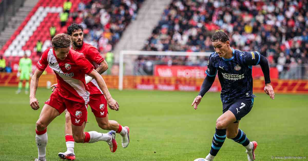 LIVE eredivisie | PSV wil FC Utrecht meer pijn doen en jaagt op derde goal in Galgenwaard, noodgedwongen wissel bij thuisploeg