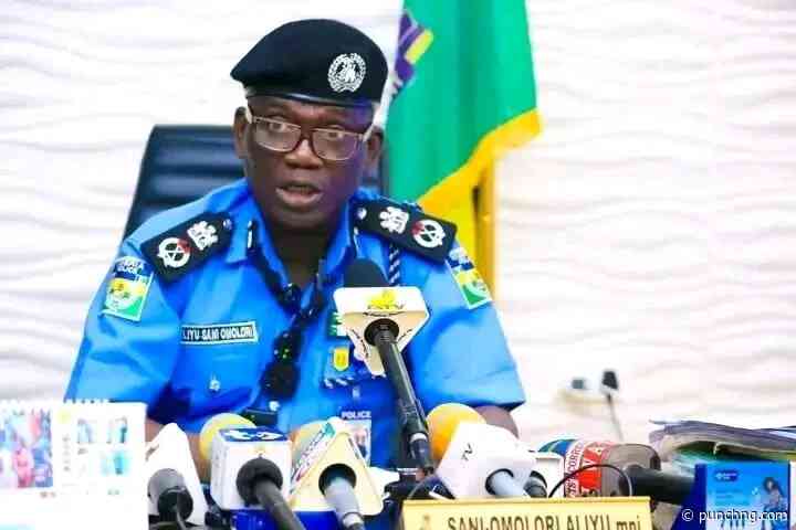 Police arrest suspected phone snatcher, five others in Bauchi