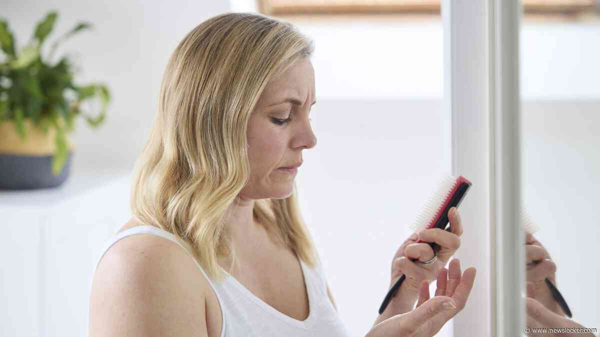 Carla (49): ’Sinds de overgang is mijn haar schrikbarend dun geworden, moet ik bang zijn om kaal te worden?’
