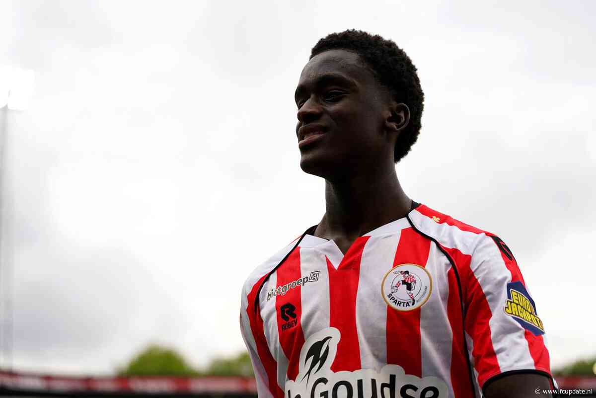 PSV bereikt akkoord over Ayoni Santos: speler voor miljoenenbedrag naar Eindhoven