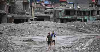 Nepal on high alert for fresh flooding as death toll rises past 800