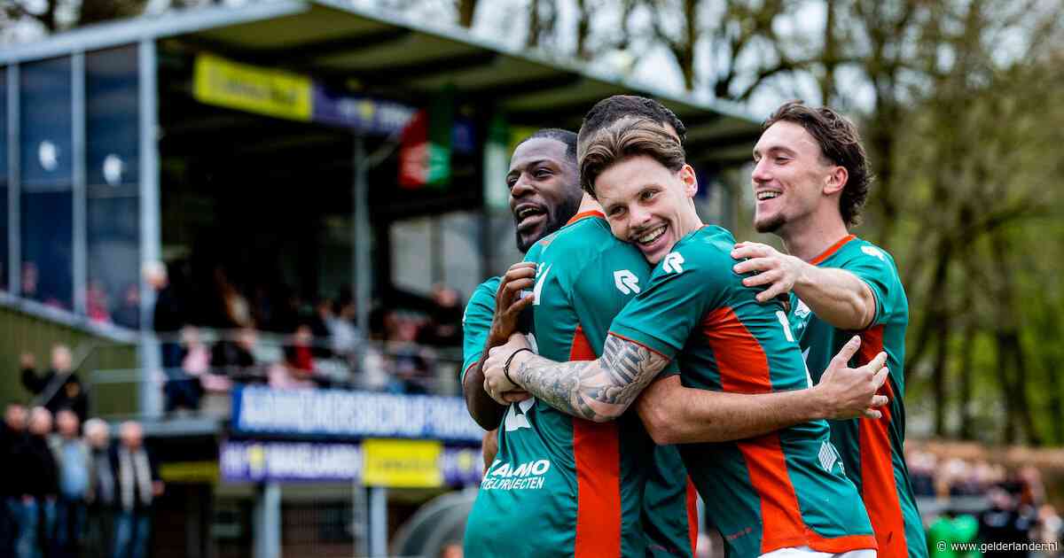 Bekerduel eindigt in 2-13 en alle doelpunten staan op beeld