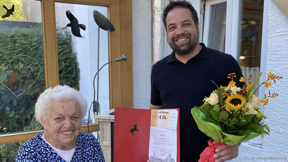 Fit ohne Führerschein: Barbara Strotzer freut sich auch mit 103 auf das Haager Herbstfest