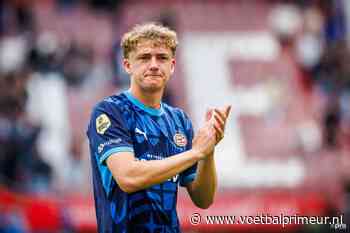 PSV-reserve eerlijk: 'Natuurlijk baal ik daarvan, je komt om veel te spelen'