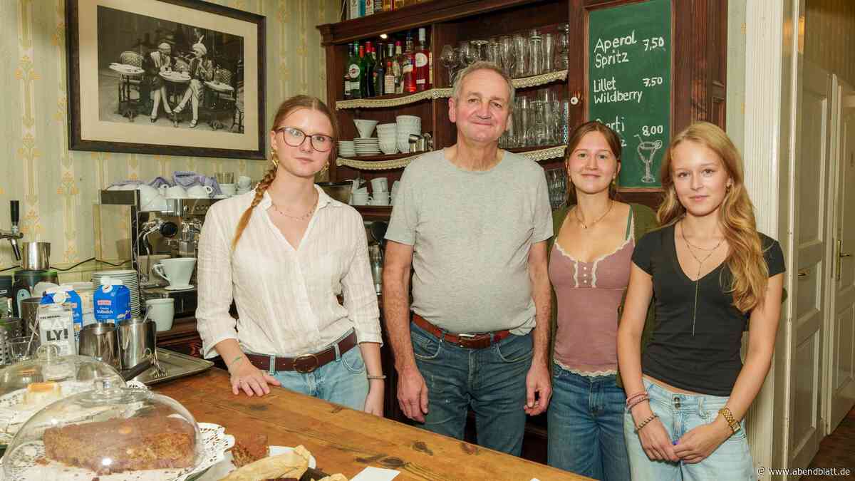 Café Deike schließt nach 16 Jahren: „Zieht mir den Boden unter den Füßen weg“
