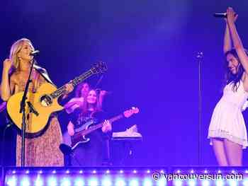 Olivia Rodrigo brings out hero Sarah McLachlan at Daisy Chain Fields all-women festival 