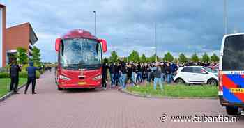 Drommel op doel • Adelgaard en Pjaca in de basis • Geen Lammers • Supporters in Leeuwarden