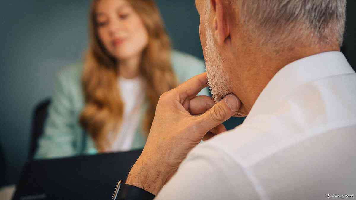 Schwierige Dynamik im Beruf: Wie gehe ich damit um, wenn der Chef Narzisst ist?